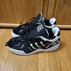 Adidas Mid City Low IE4518 Core Black White Basketball Sneakers Midcity Sz 9.5